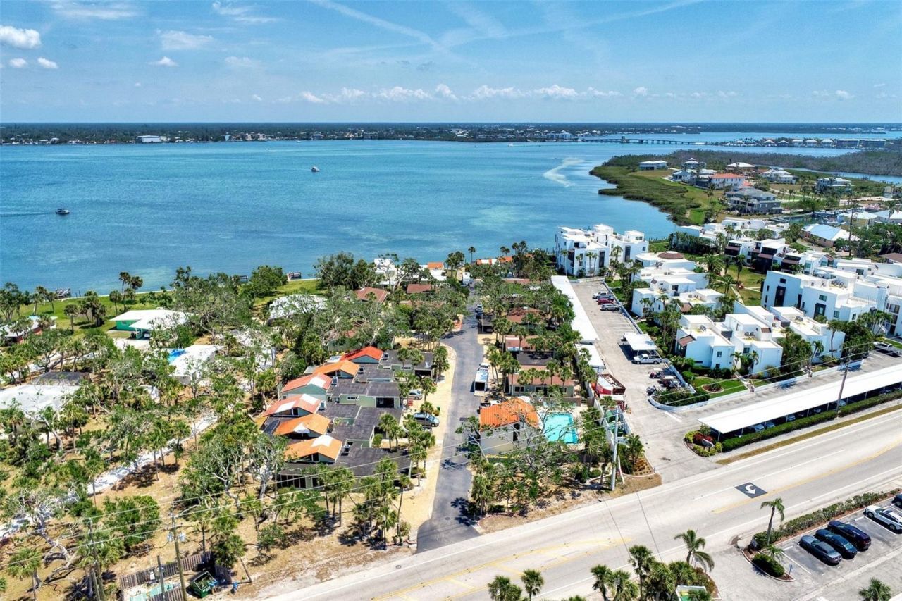 2985 N Beach Road, Unit C5-3, Englewood, FL 34223 Photo