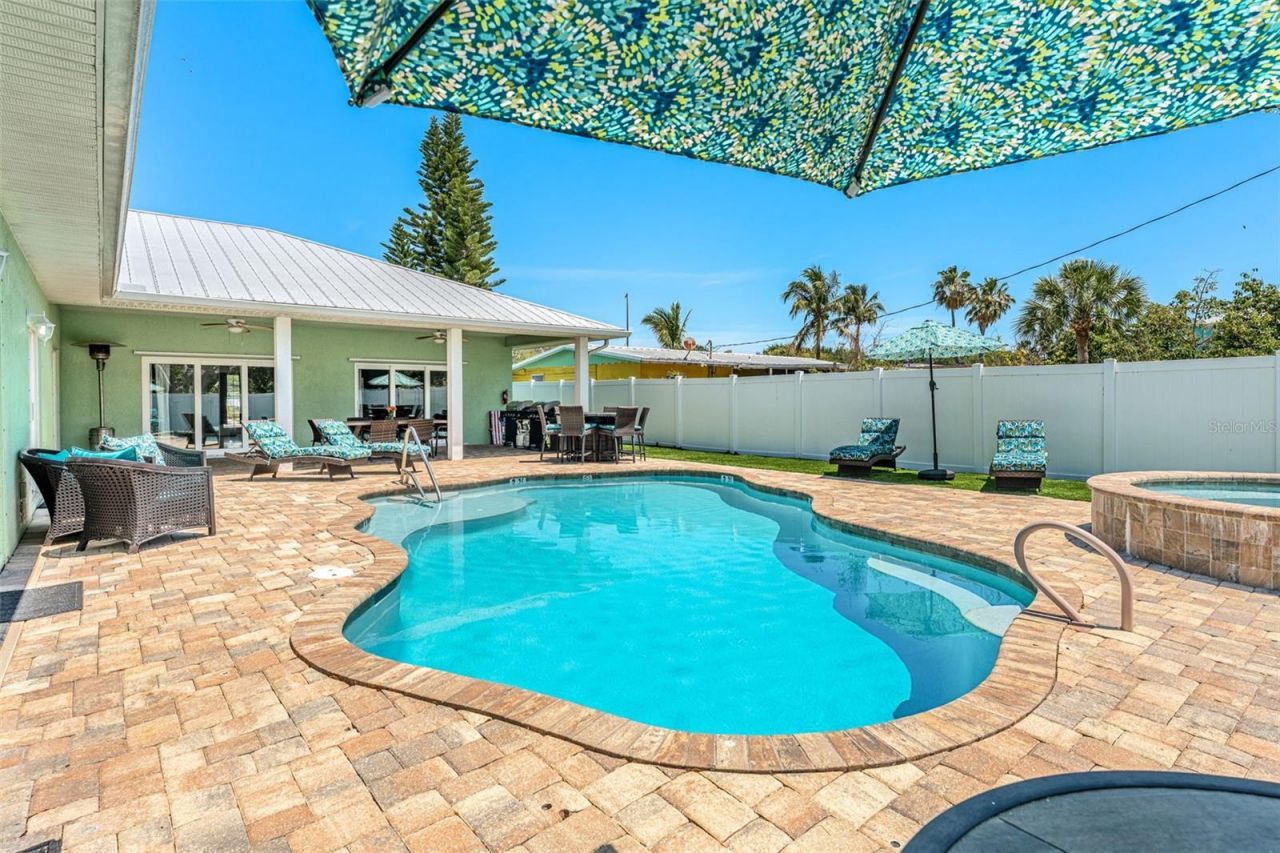 303 Harrison Avenue, Cape Canaveral, FL 32920 Photo