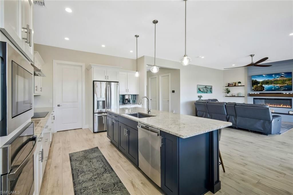 2717 SW 38th St, Cape Coral, FL 33914 Photo