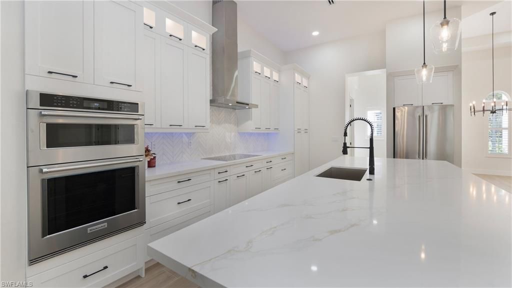 111 17th St Nw, Naples, FL 34120 Photo