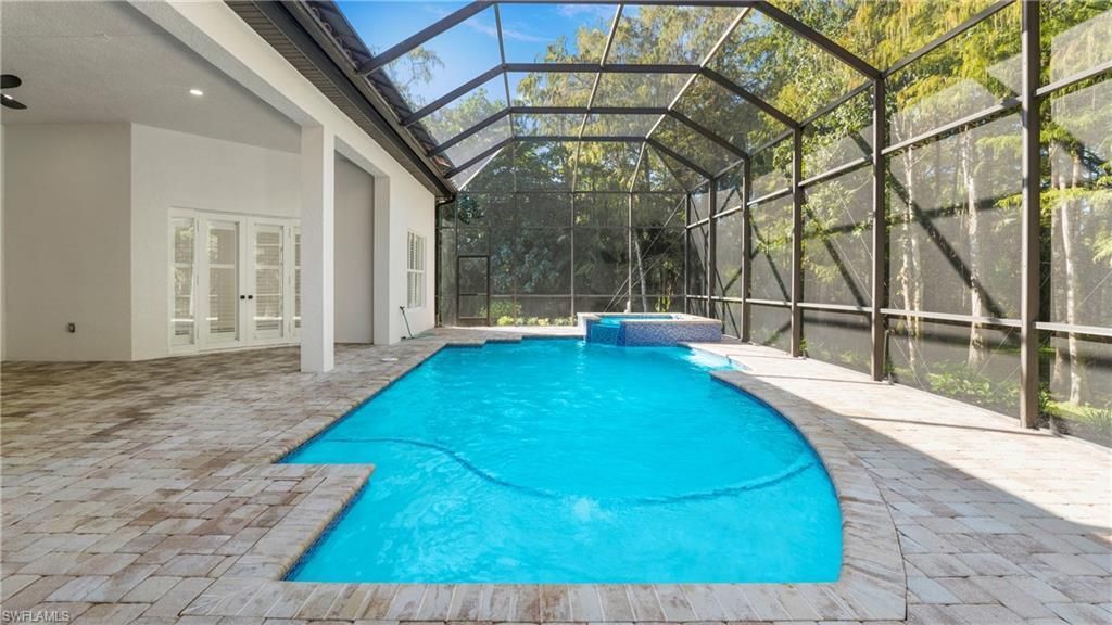 111 17th St Nw, Naples, FL 34120 Photo