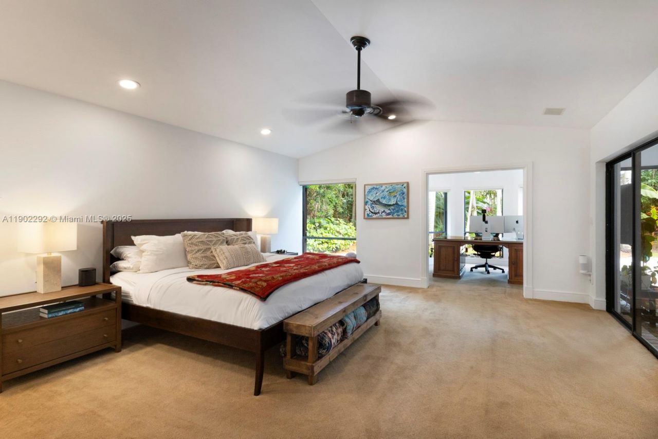 11003 SW 77th Ct Cir, Pinecrest, FL 33156 Photo