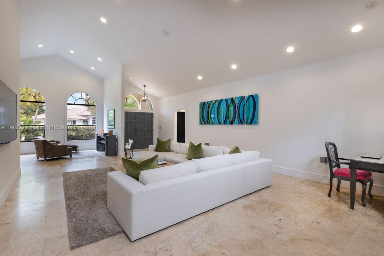 11003 SW 77th Ct Cir, Pinecrest, FL 33156 Photo