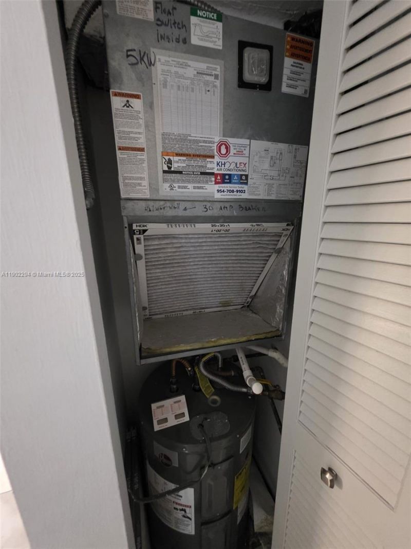 1425 Atlantic Shores Blvd, Unit 204, Hallandale Beach, FL 33009 Photo