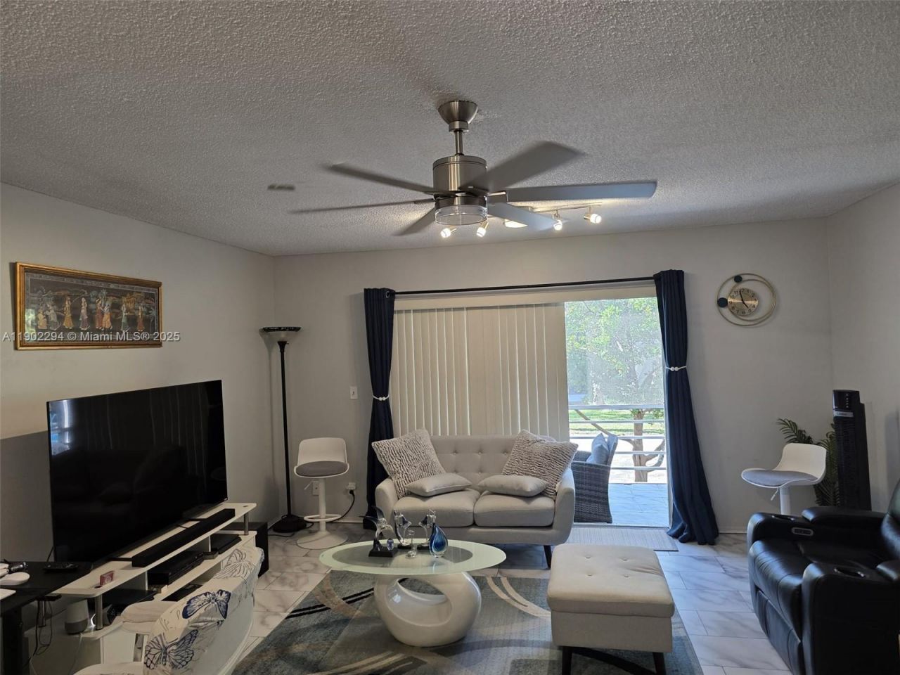 1425 Atlantic Shores Blvd, Unit 204, Hallandale Beach, FL 33009 Photo