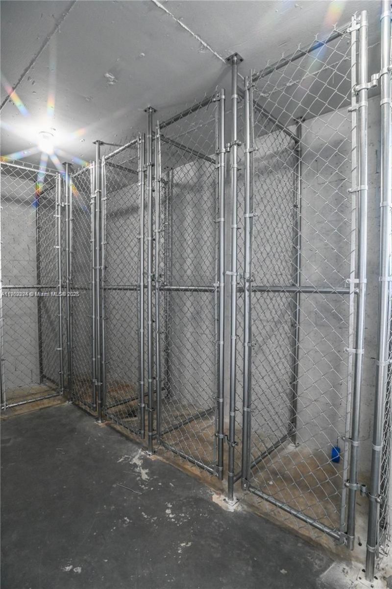 1425 Atlantic Shores Blvd, Unit 204, Hallandale Beach, FL 33009 Photo