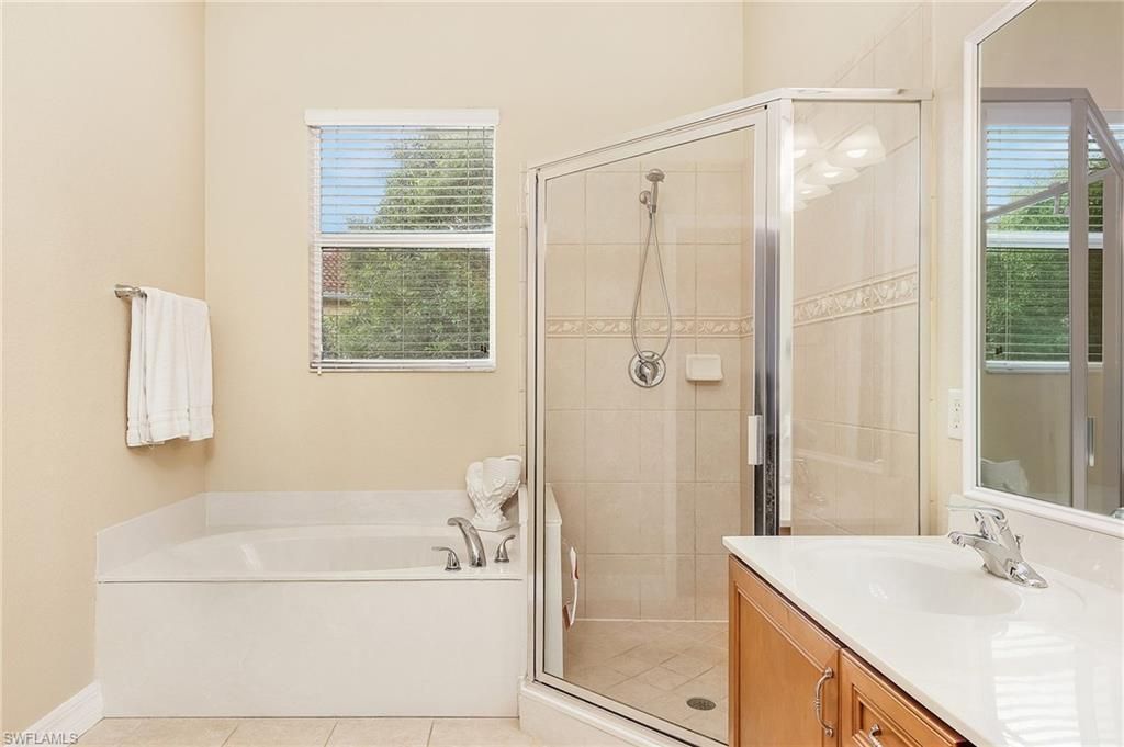 9817 Cristalino View Way, Unit 103, Fort Myers, FL 33908 Photo