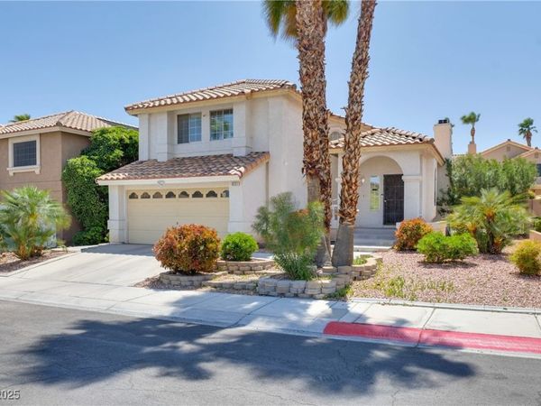 8321 Emerald Isle Avenue, Las Vegas, NV 89128