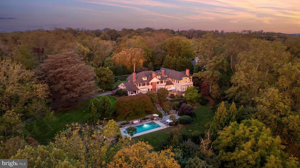 7506 LHIRONDELLE CLUB ROAD, TOWSON, MD 21204