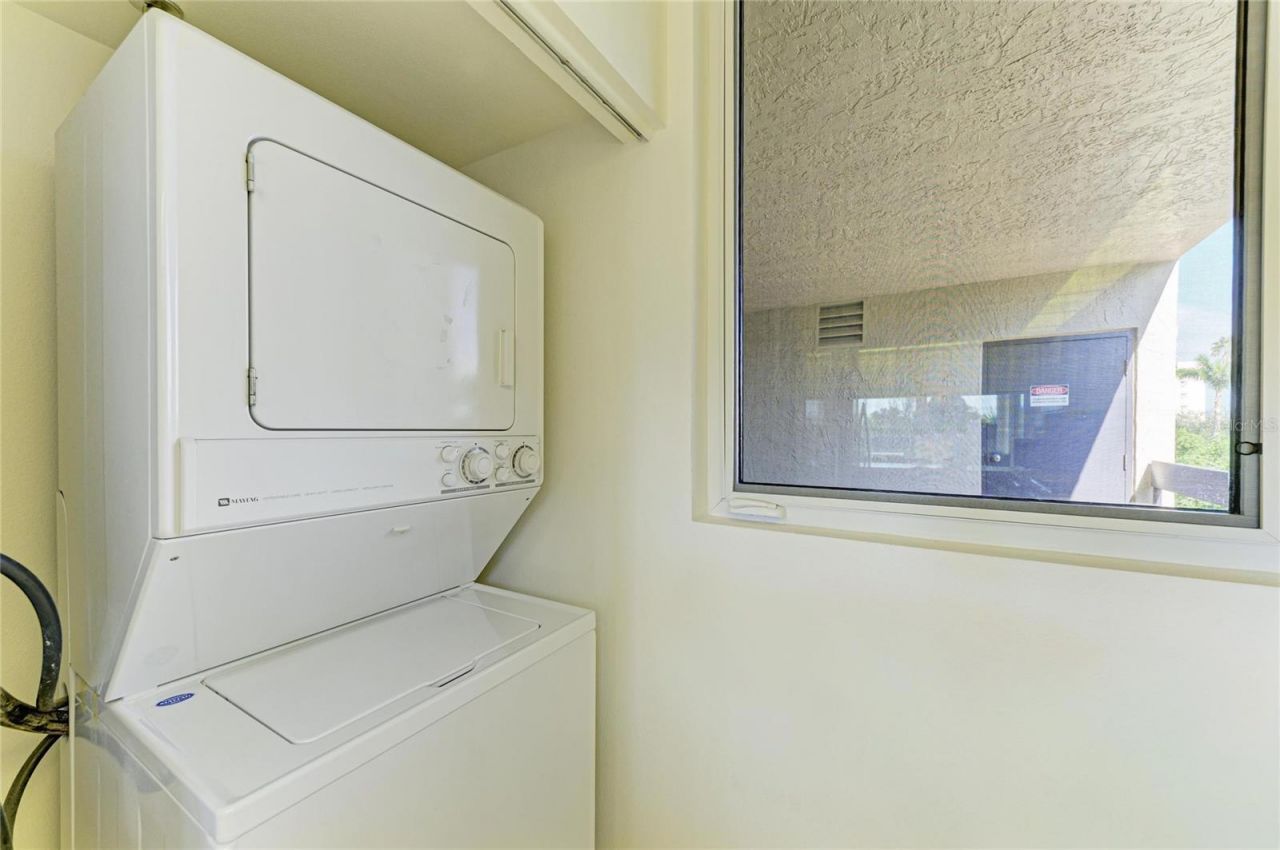 1065 Gulf Of Mexico Drive, Unit 201, Longboat Key, FL 34228 Photo