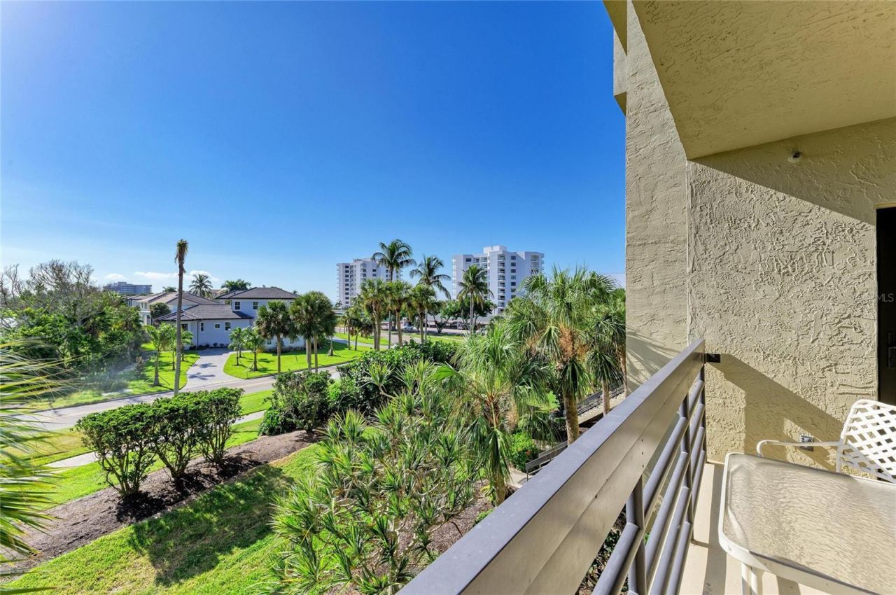 1065 Gulf Of Mexico Drive, Unit 201, Longboat Key, FL 34228 Photo