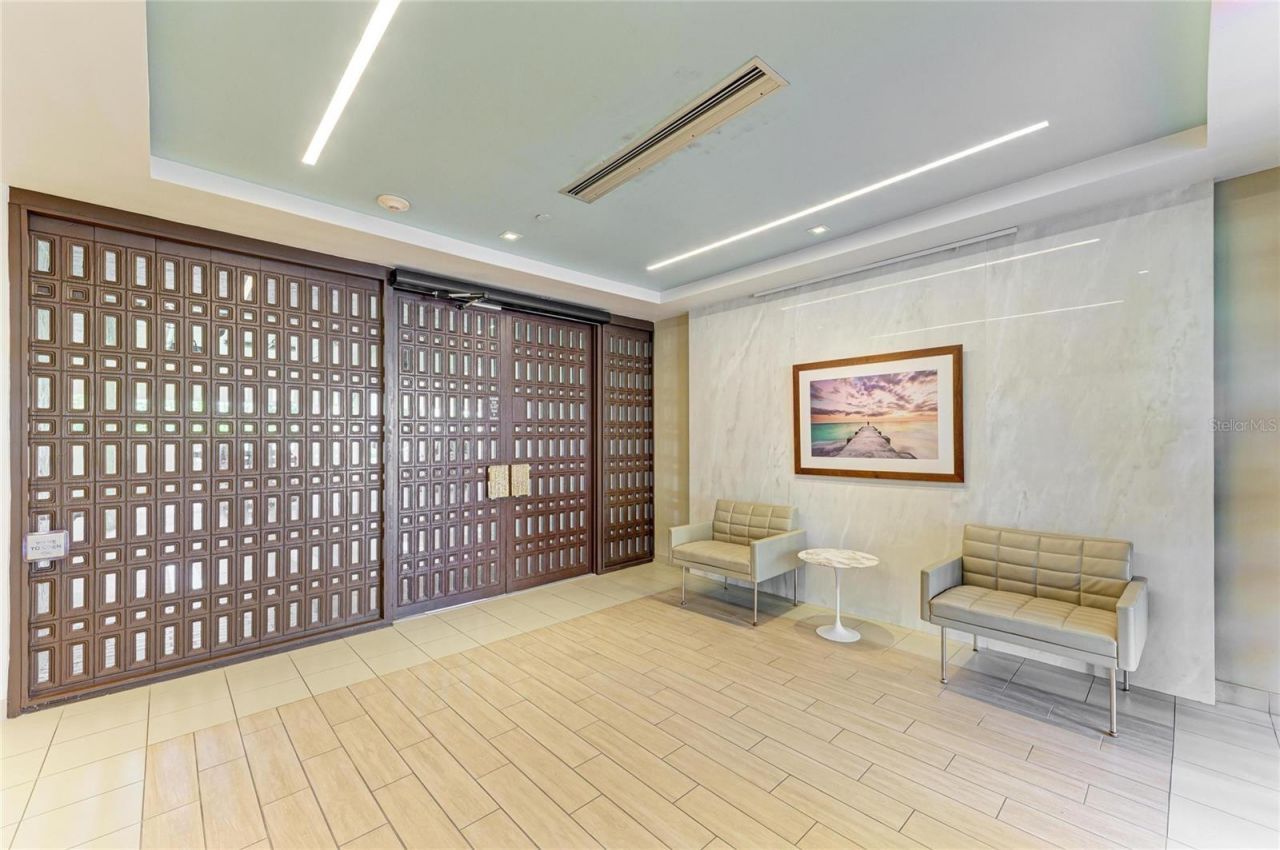 1065 Gulf Of Mexico Drive, Unit 201, Longboat Key, FL 34228 Photo