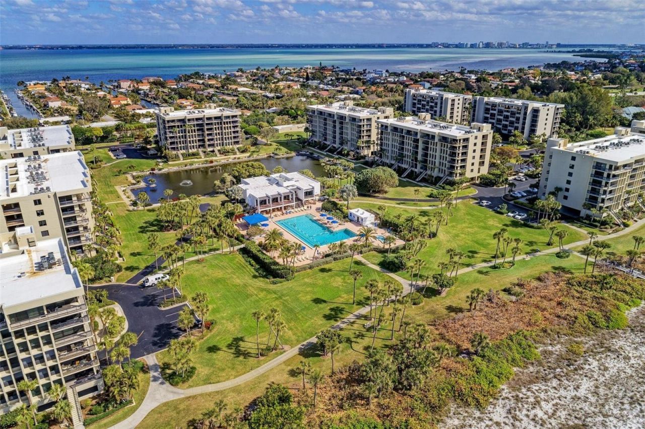 1065 Gulf Of Mexico Drive, Unit 201, Longboat Key, FL 34228 Photo