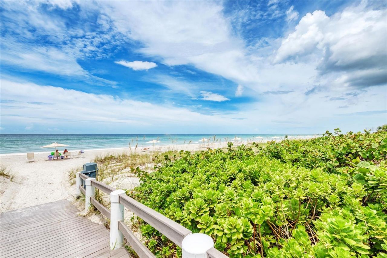 1065 Gulf Of Mexico Drive, Unit 201, Longboat Key, FL 34228 Photo