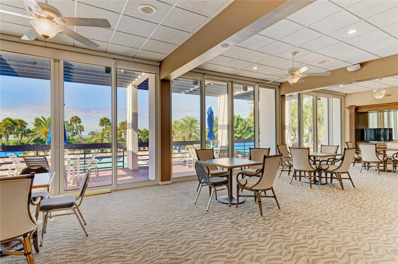 1065 Gulf Of Mexico Drive, Unit 201, Longboat Key, FL 34228 Photo