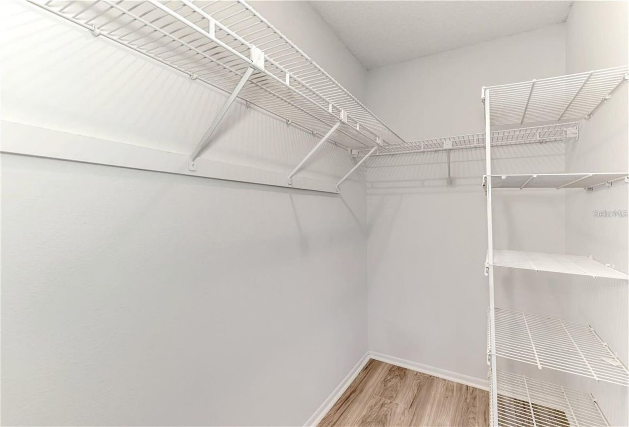 935 Sunridge Way, Unit B4, Sarasota, FL 34234 Photo