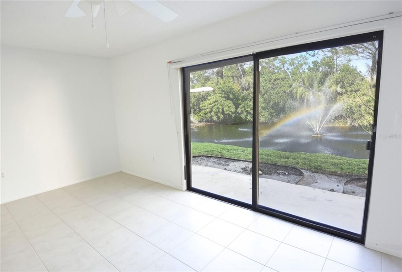 935 Sunridge Way, Unit B4, Sarasota, FL 34234 Photo