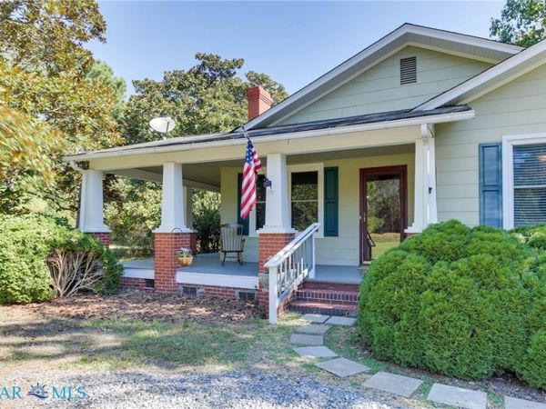 6571 New Point Comfort Highway, Susan, VA 23109