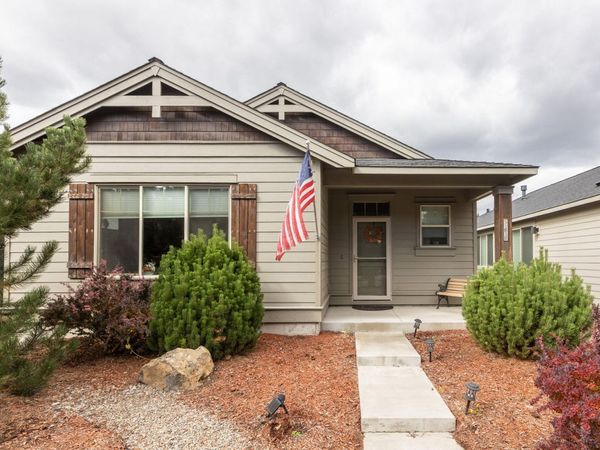 51840 Hollinshead Place, La Pine, OR 97739