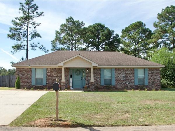 6381 Fox Hunt Drive, Semmes, AL 36575