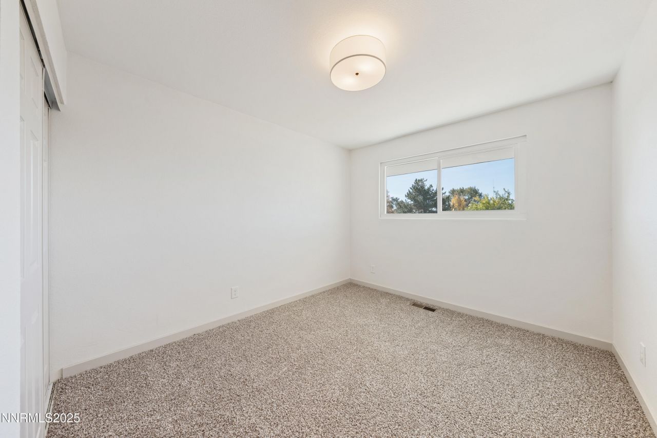 11595 Fir Drive, Reno, NV 89506 Photo