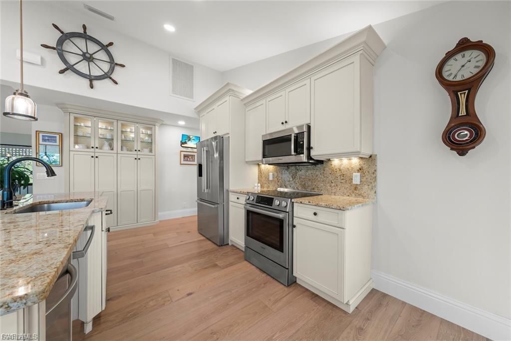 1731 Venus Dr, Sanibel, FL 33957 Photo