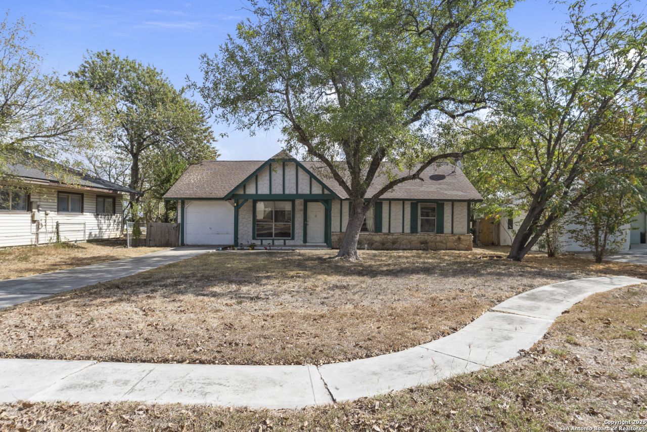 5306 Shadow Lake, San Antonio, TX 78244 Main Photo