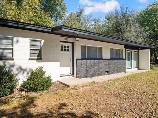 323 W Chantry Avenue, Perkins, OK 74059
