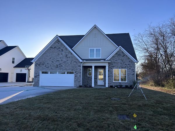 524 Gresham Lane, Murfreesboro, TN 37129