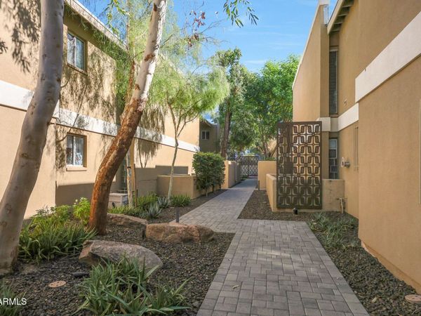 4635 N 22ND Street, Unit 208, Phoenix, AZ 85016