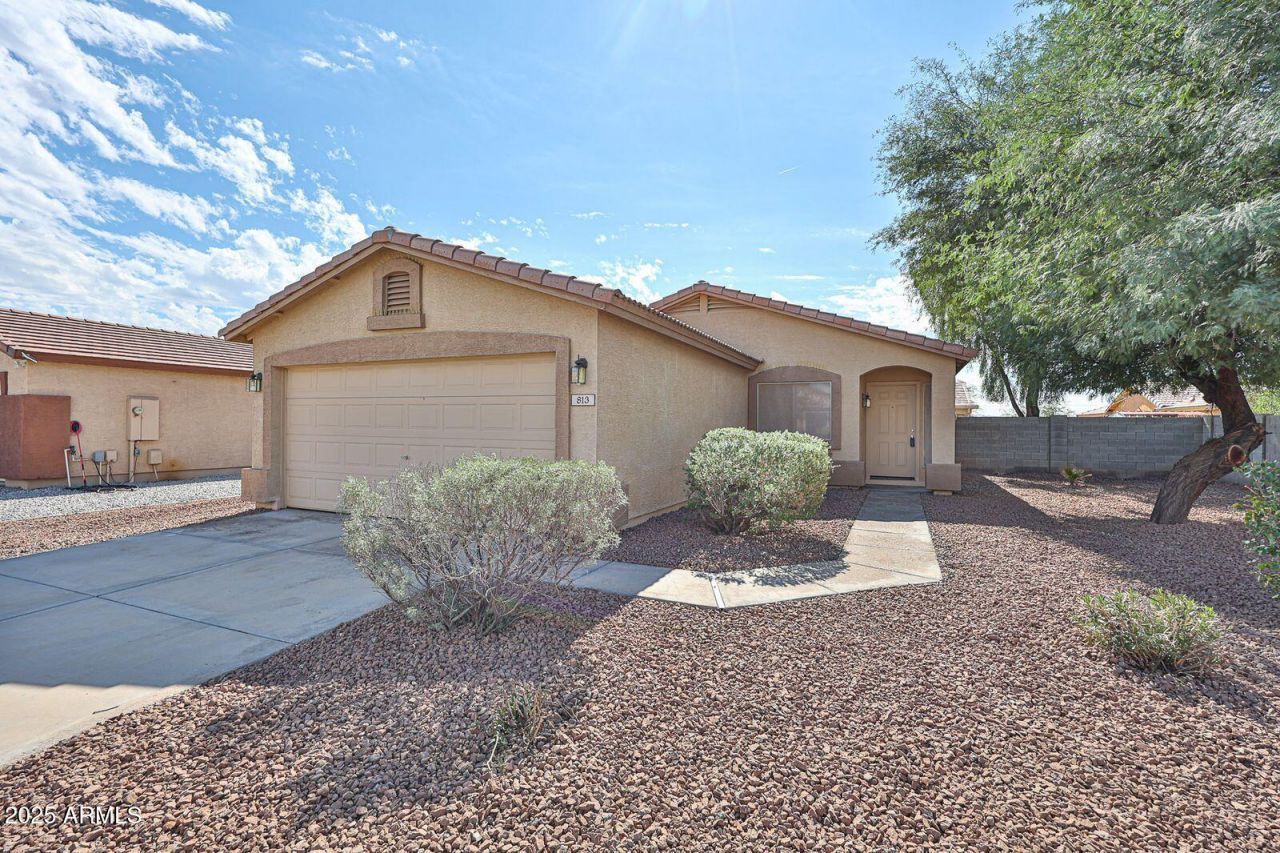 813 E Yanez Avenue, Buckeye, AZ 85326 Main Photo