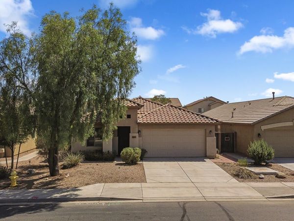 46137 W STARLIGHT Drive, Maricopa, AZ 85139