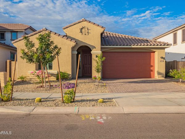 14780 W CIELO GRANDE Avenue, Surprise, AZ 85387