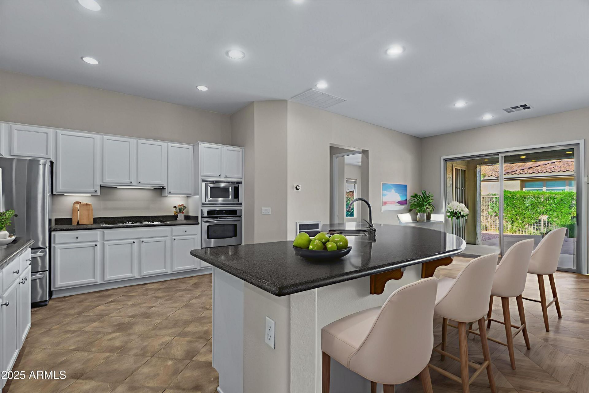 4120 E Donato Drive, Gilbert, AZ 85298 Main Photo