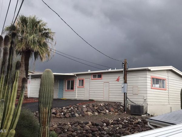 91 W SAHUARO Drive, Queen Valley, AZ 85118