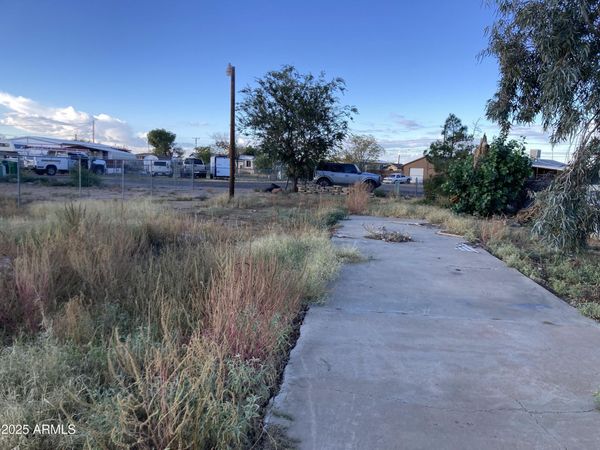 3525 E BLUEBIRD Lane, Unit 23, Kingman, AZ 86409