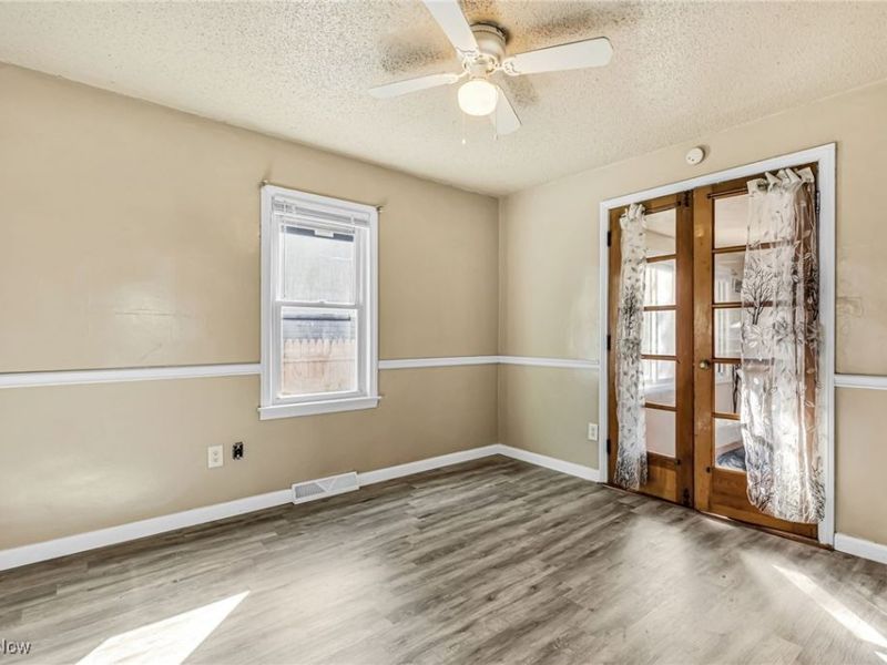 1026 Woodward Avenue, Akron, OH 44310 Photo 12