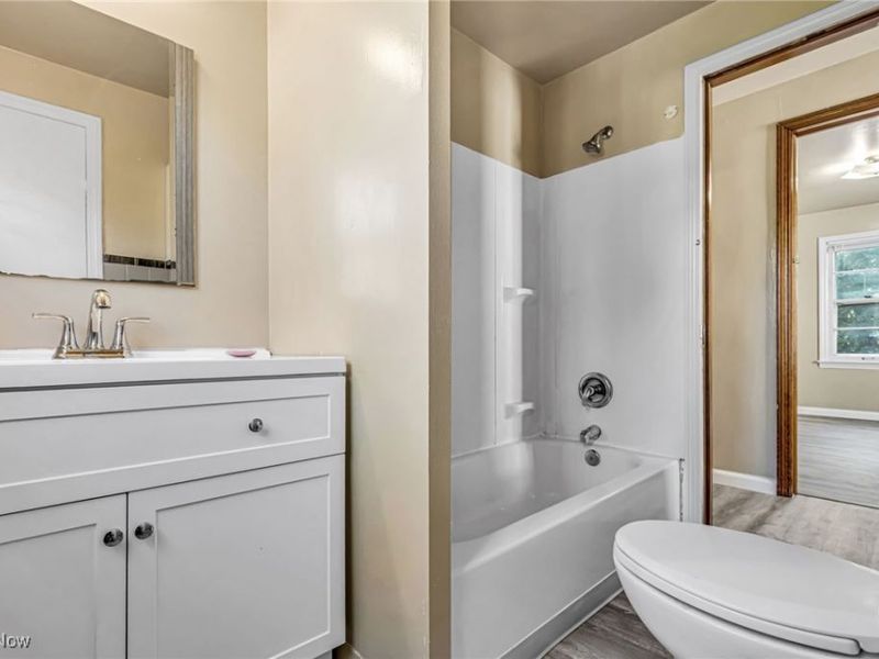 1026 Woodward Avenue, Akron, OH 44310 Photo 28