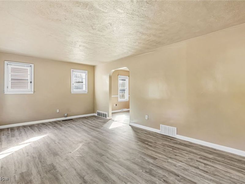 1026 Woodward Avenue, Akron, OH 44310 Photo 5