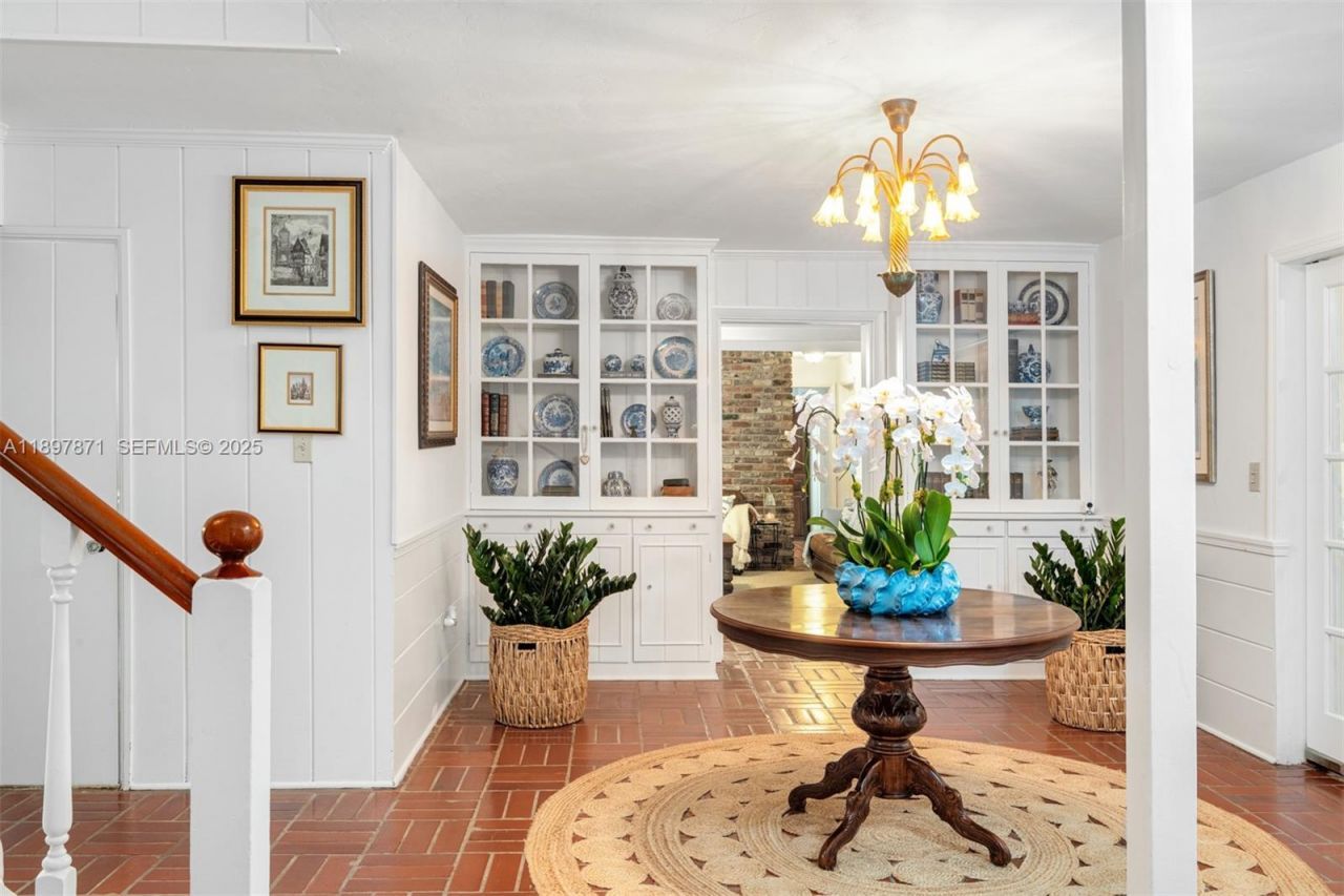 5950 SW 128th St, Pinecrest, FL 33156 Photo