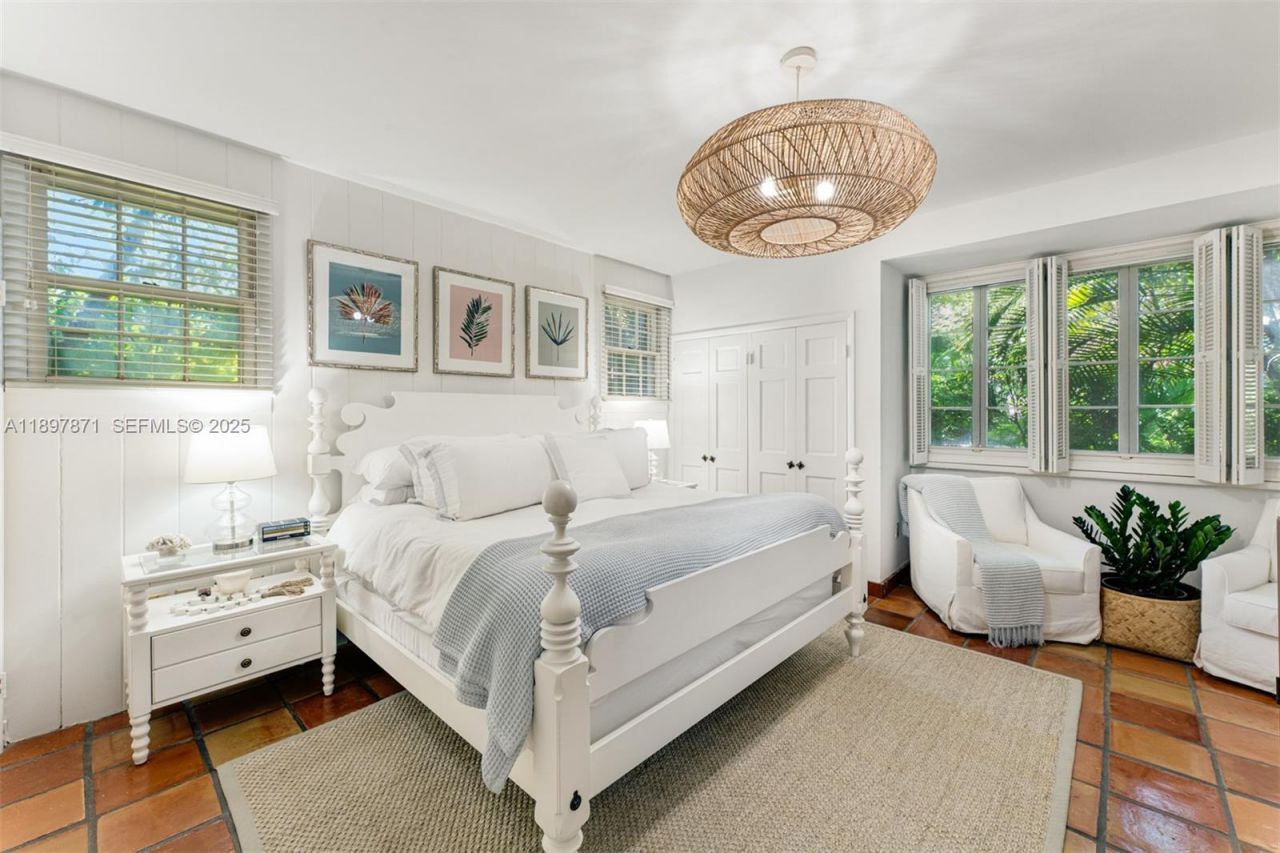 5950 SW 128th St, Pinecrest, FL 33156 Photo