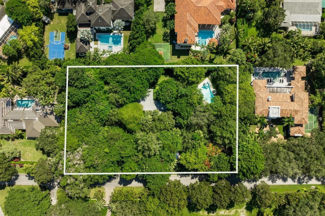 5950 SW 128th St, Pinecrest, FL 33156 Photo