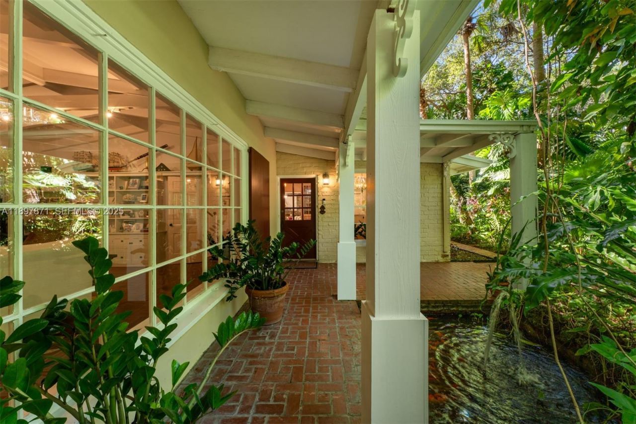 5950 SW 128th St, Pinecrest, FL 33156 Photo