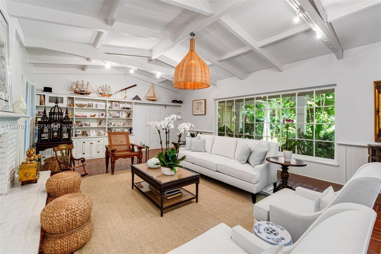 5950 SW 128th St, Pinecrest, FL 33156 Photo