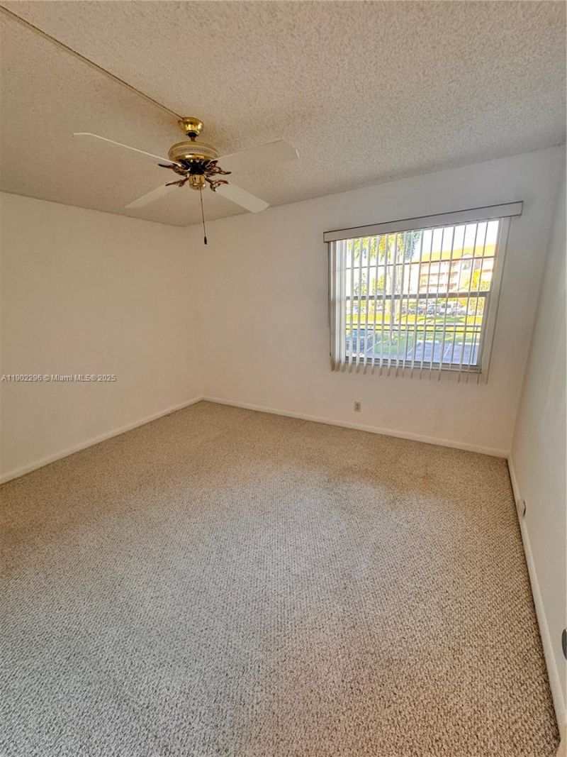 1251 SW 125th Ave, Unit 208T, Pembroke Pines, FL 33027 Photo