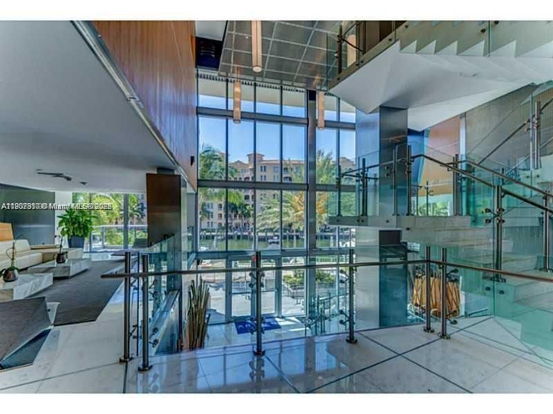 2950 NE 188th St, Unit 309, Aventura, FL 33180 Photo