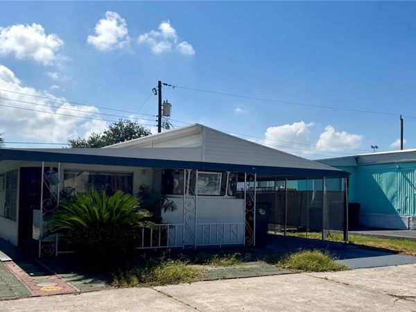 910 50TH AVENUE TERRACE W, BRADENTON, FL 34207