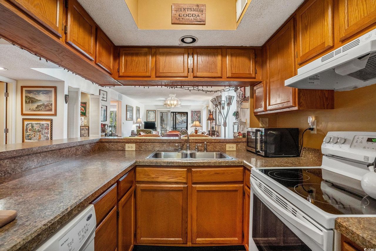 250 Maison Dr. Photo 12