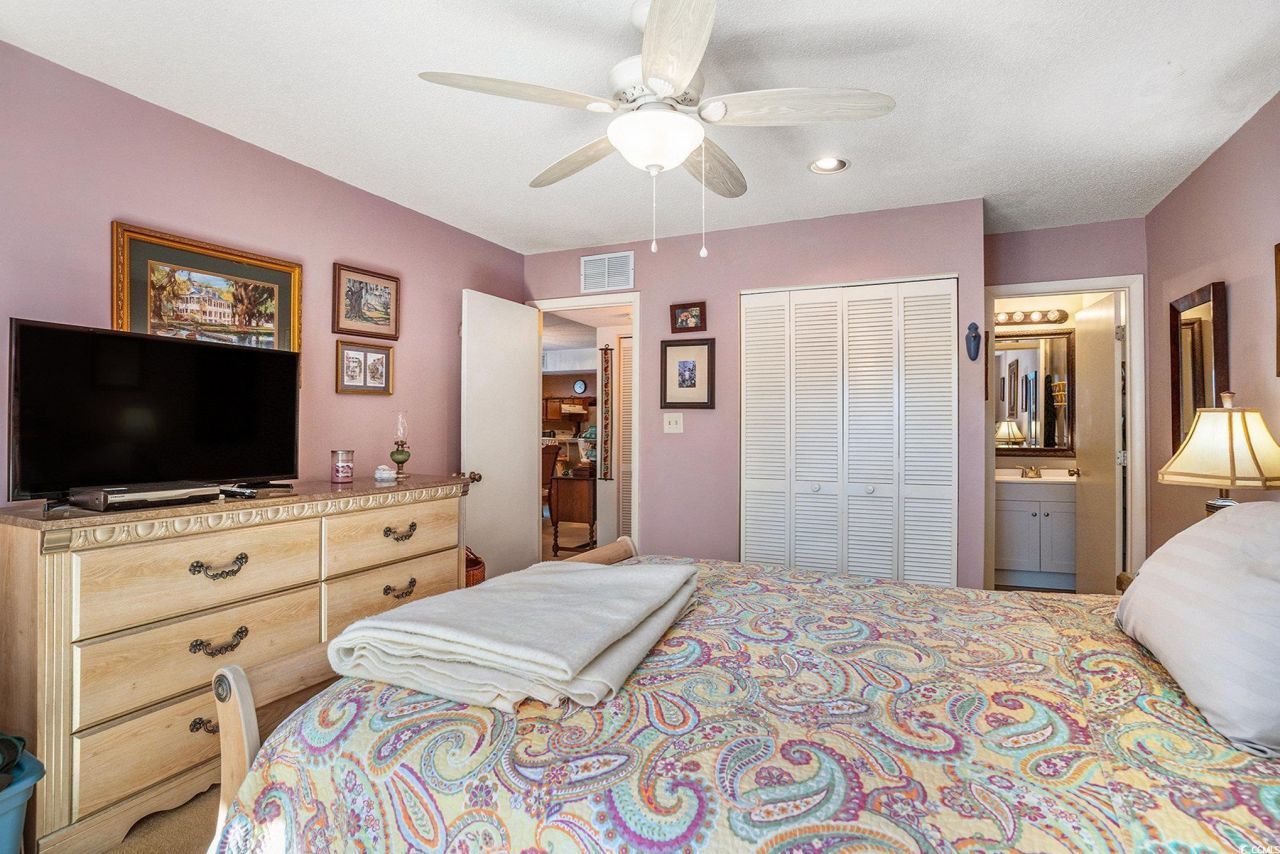 250 Maison Dr. Photo 16