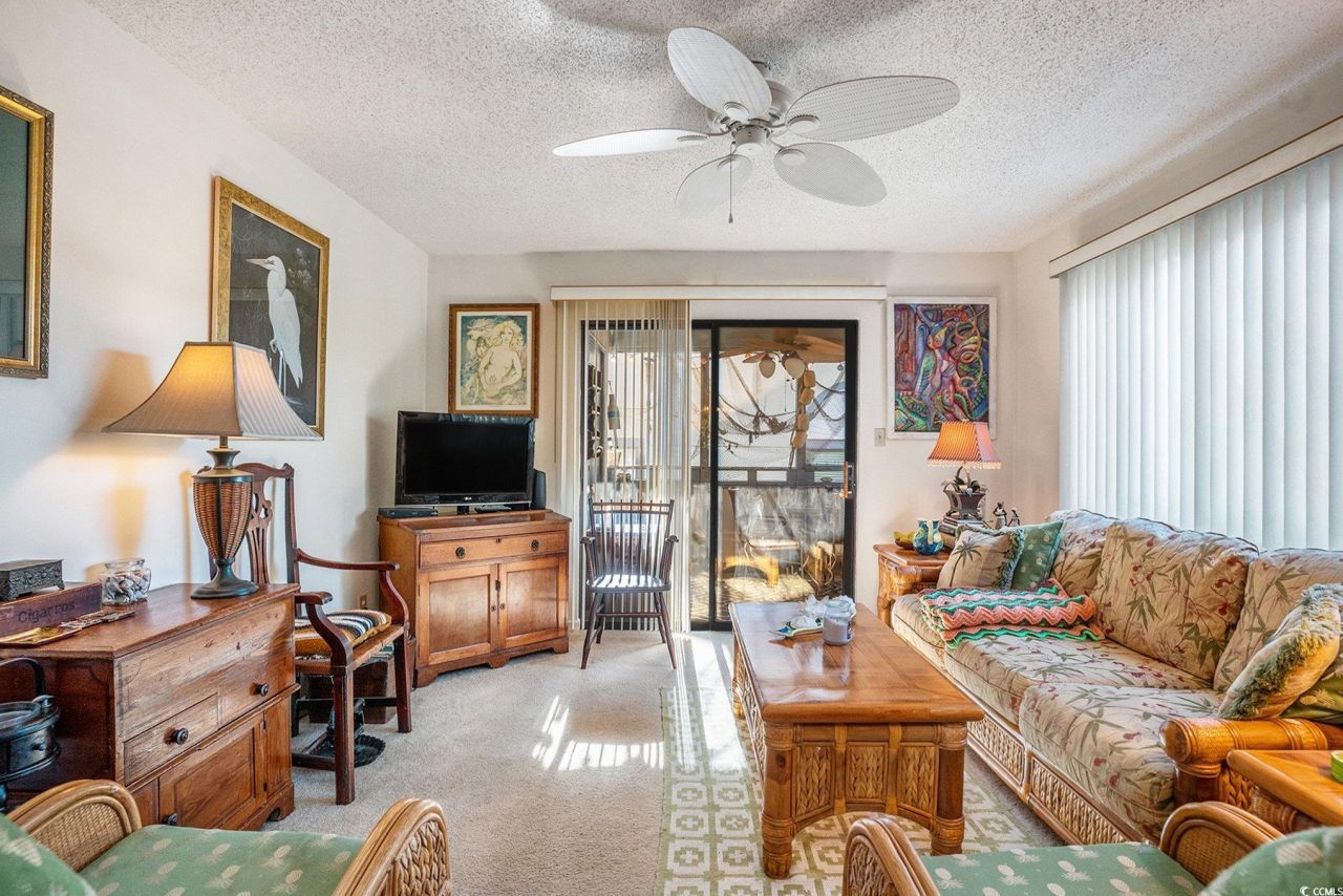 250 Maison Dr. Photo 6